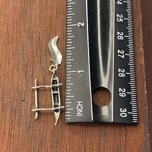 Vintage 925 Sterling Silver "Rumors New Orleans" Outrigger Canoe Pendant Charm - Picture 4 of 4